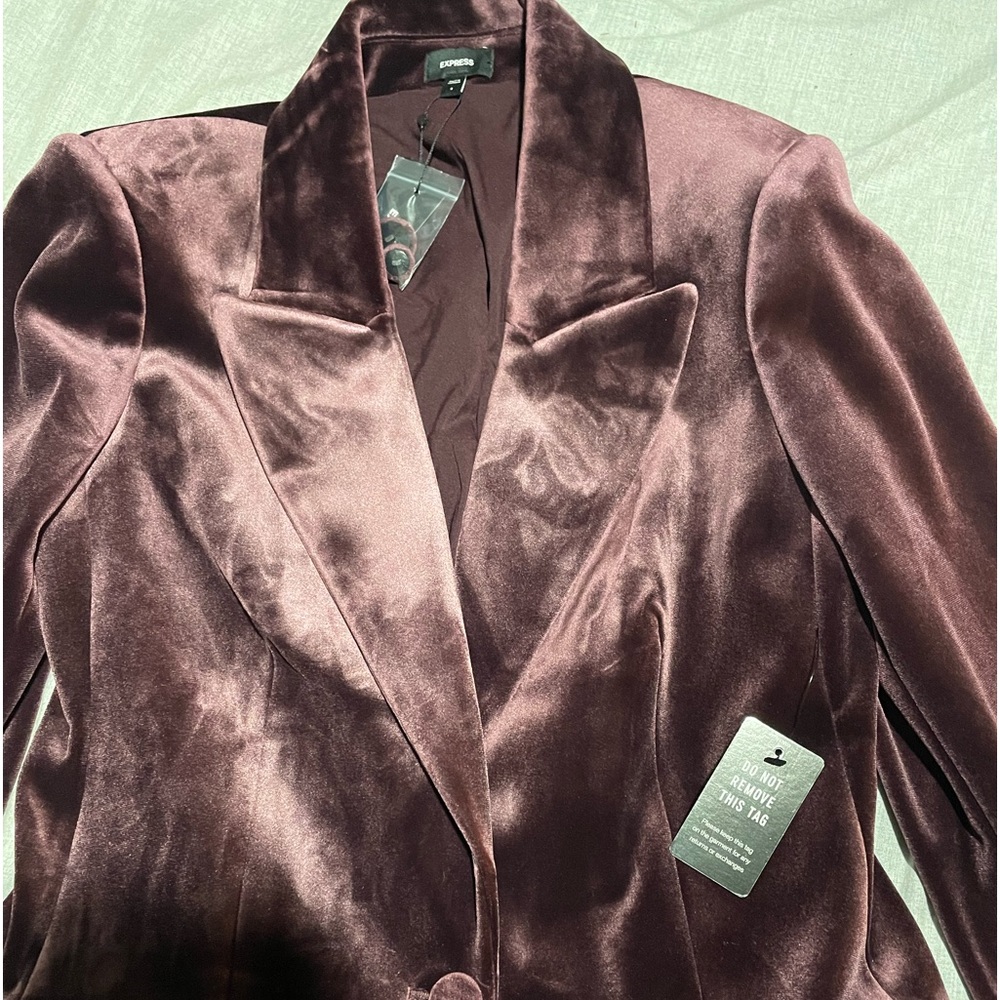 Express New - Picture 3 of 3